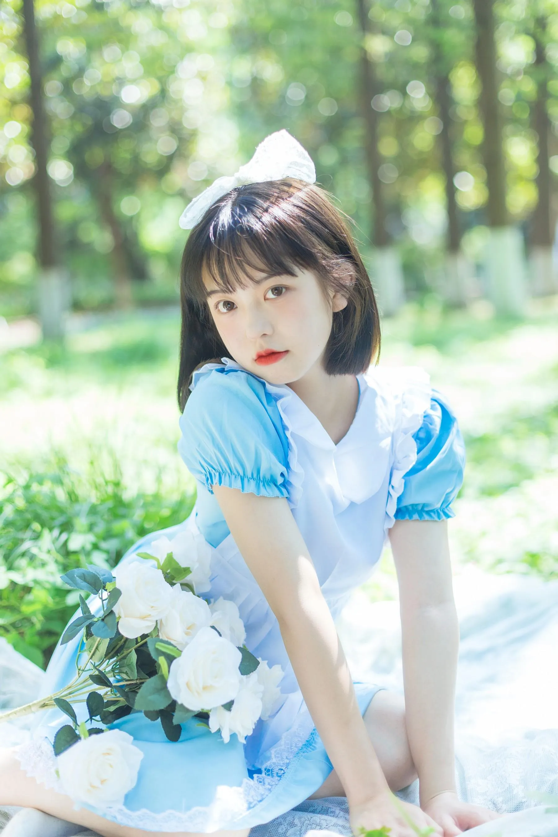 [YITUYU艺图语]2022.08.05 雏菊和草莓 哈吉麻花 [32P]插图7